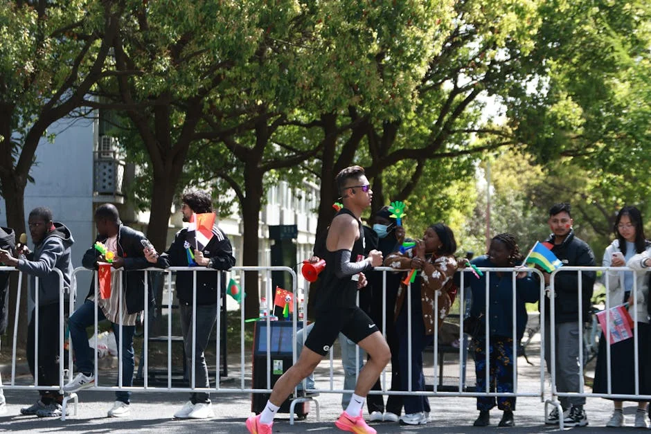 Blitzboks Defeat Kenya to Reach Quarters in Spain - A Historic Triumph