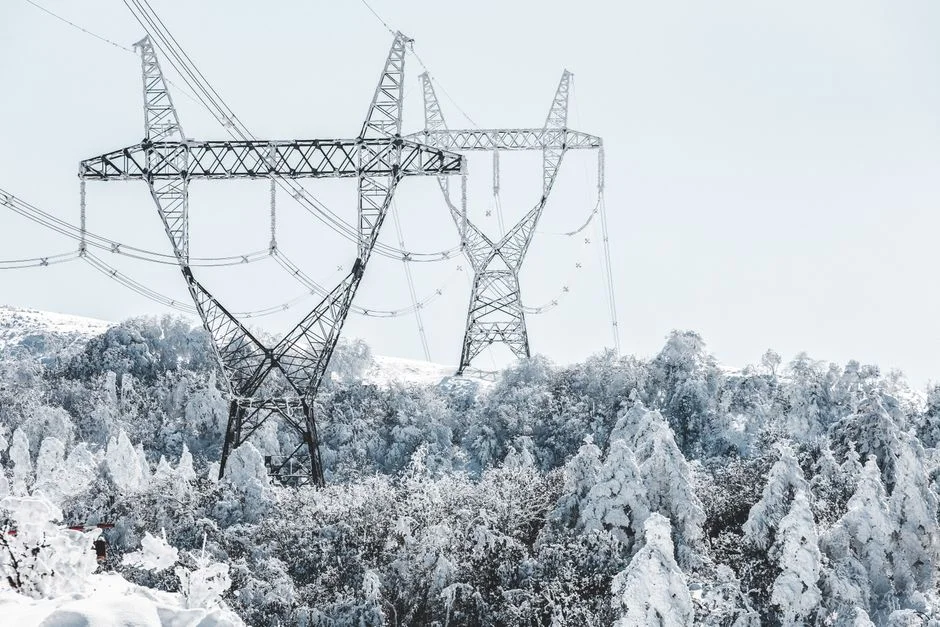 South Africa Braces for Disruptive Snow as Roads Set to Freeze — Health Medicine