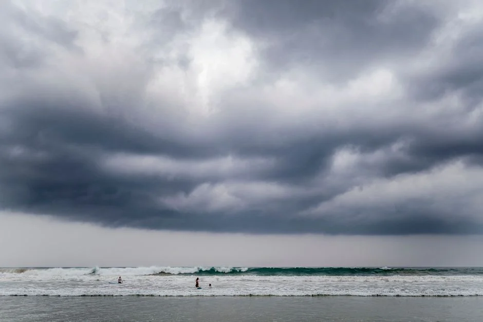 South Africa Issues Level 8 Storm Warning — Record Winds Expected — Environment Nature