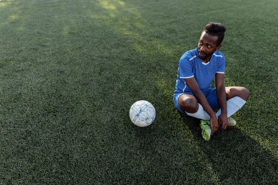 The African World Cup Legend Older Than Ronaldo and Messi — And He Still Scored at 38 — Health Medicine